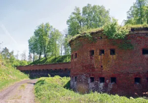 TRASA CARNOTA 05 kaponiera bastion leopold - Twierdza Boyen